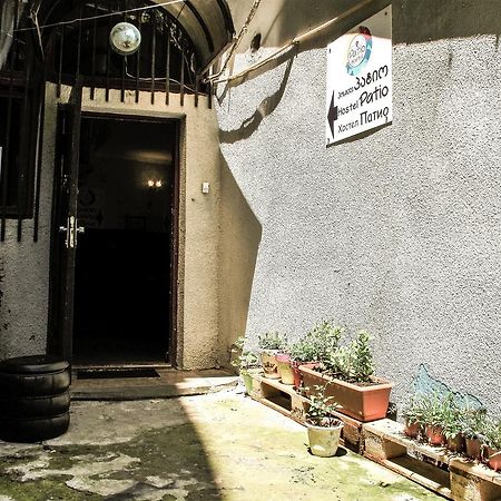 Patio Hostel Тбилиси Экстерьер фото