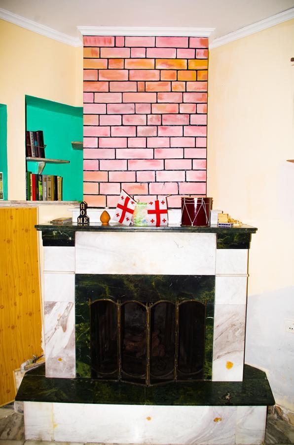 Patio Hostel Тбилиси Экстерьер фото